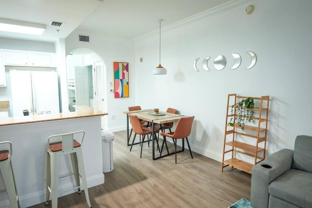 Renovated Blue Heron 5 Pax Orlando