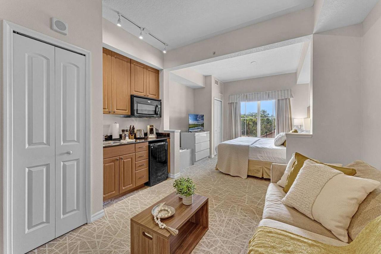 Stylish Near Parks Apartment *