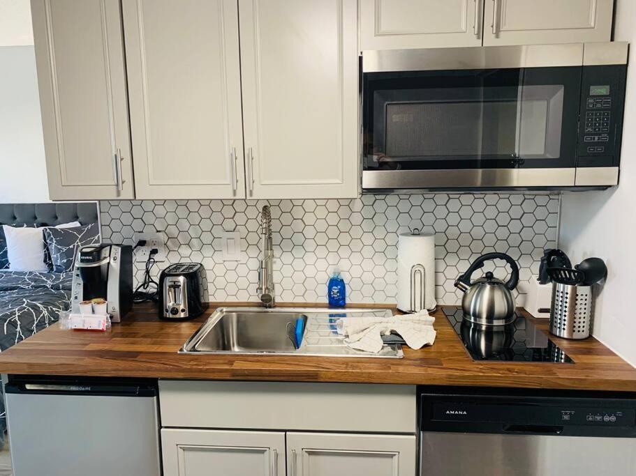 Apartment Gorgeous Near Parks And Convention Center *