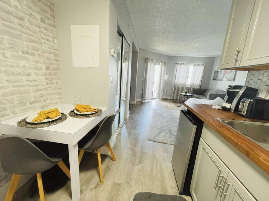 Apartment Gorgeous Near Parks And Convention Center *