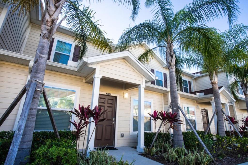 Townhome At West Lucaya 3202 Holiday home *