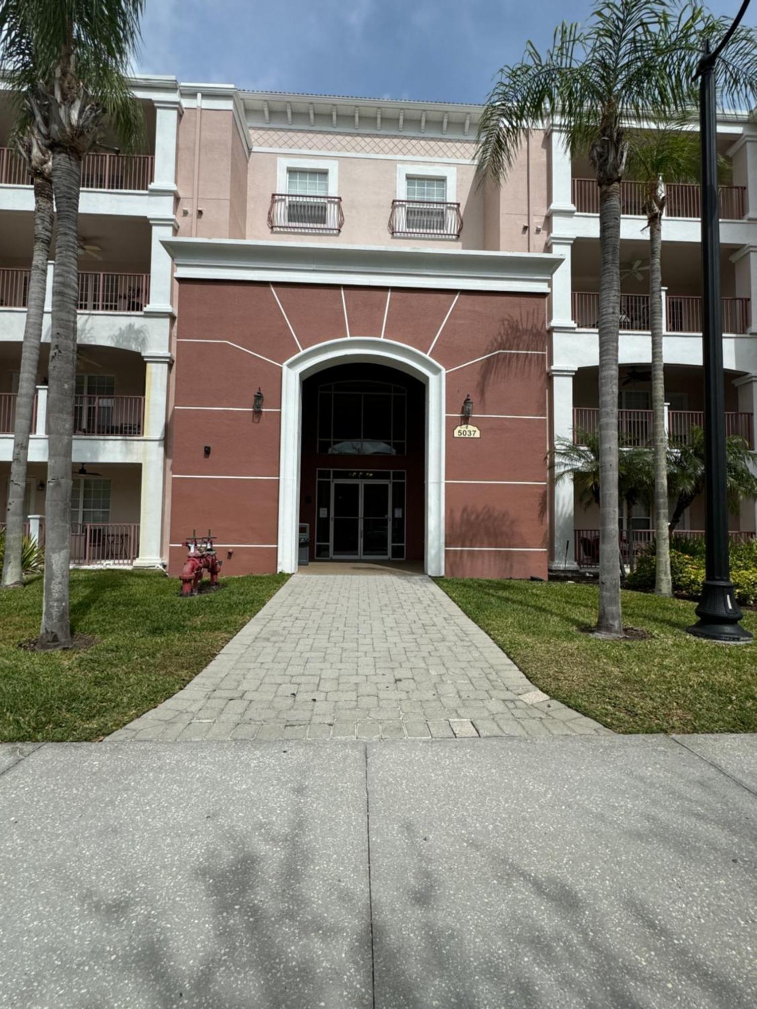 Vista Cay Getaway Luxury By Universal Orlando