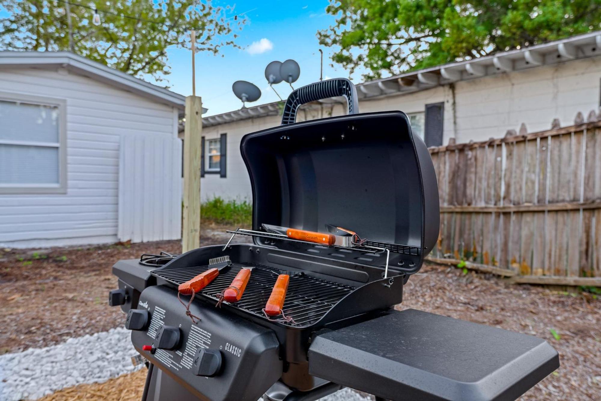 Fire Pit + Grill + 2mi To Dt * Orlando
