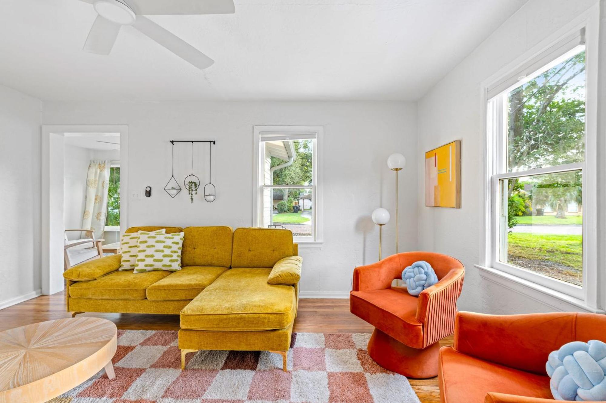 Holiday home Fire Pit + Grill + 2mi To Dt Orlando