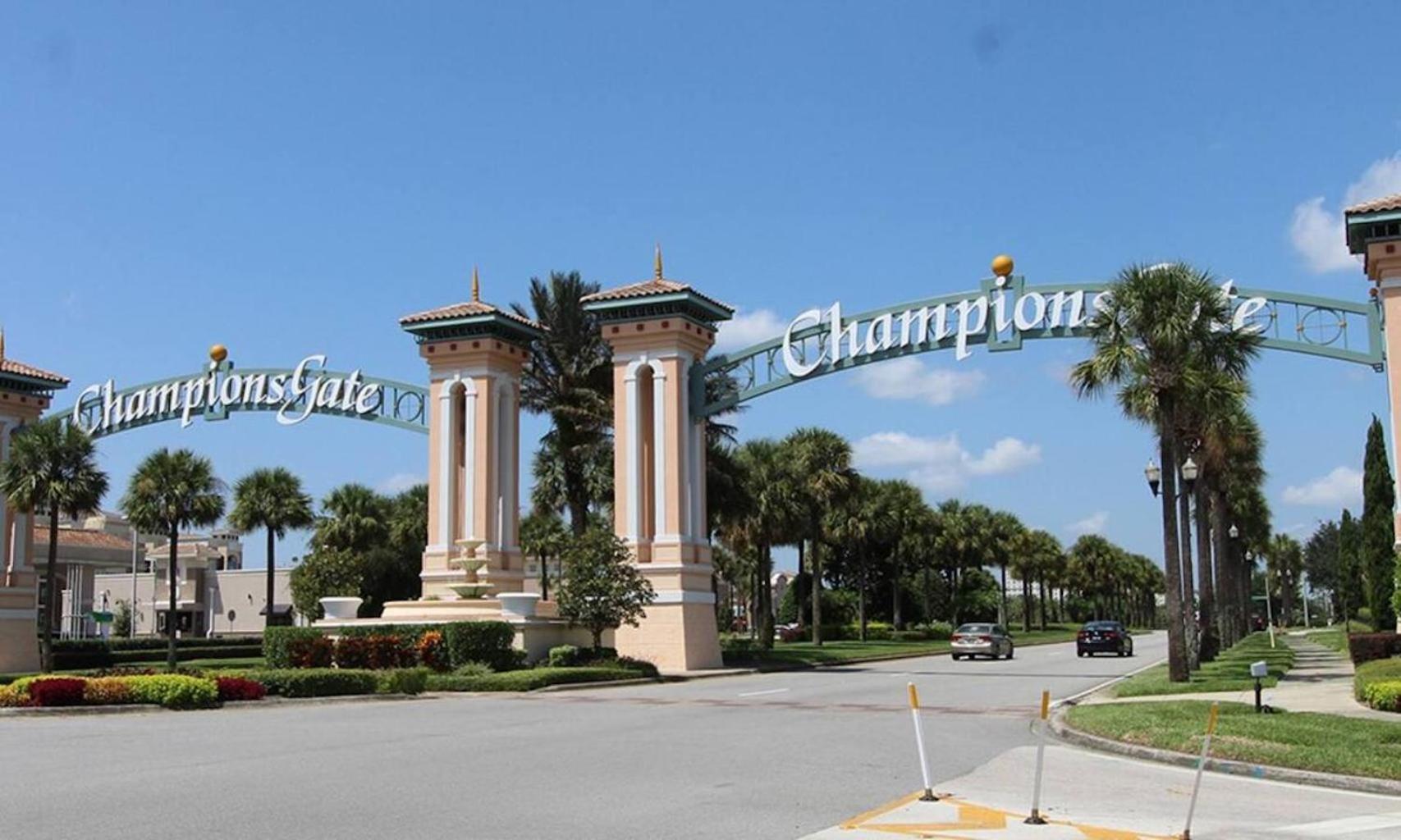 Family Pool Home, Gated Resort, Near & Golf -209 *