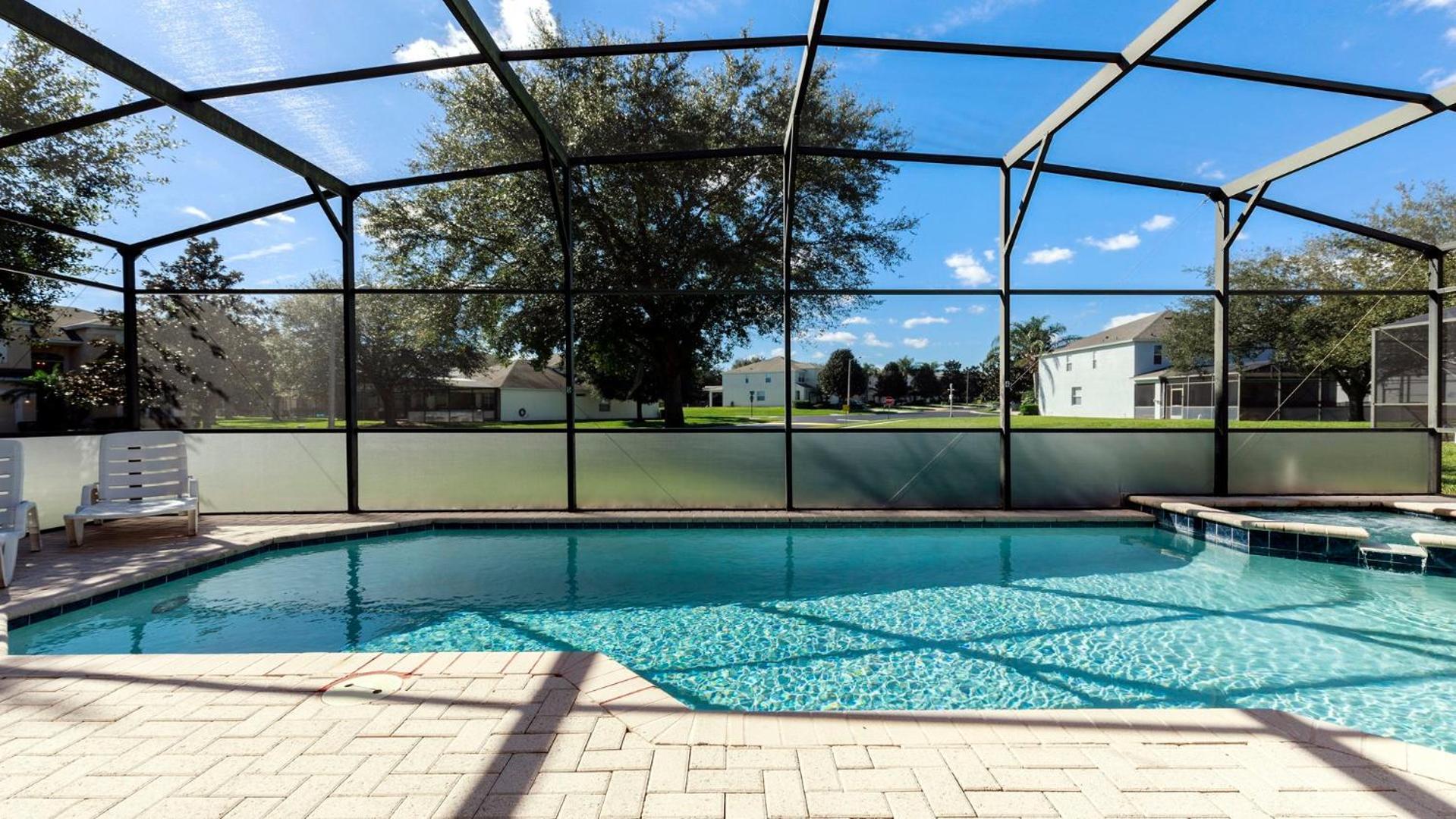 Holiday home & Star Wars Haven: 6br, Pool & Game Room!