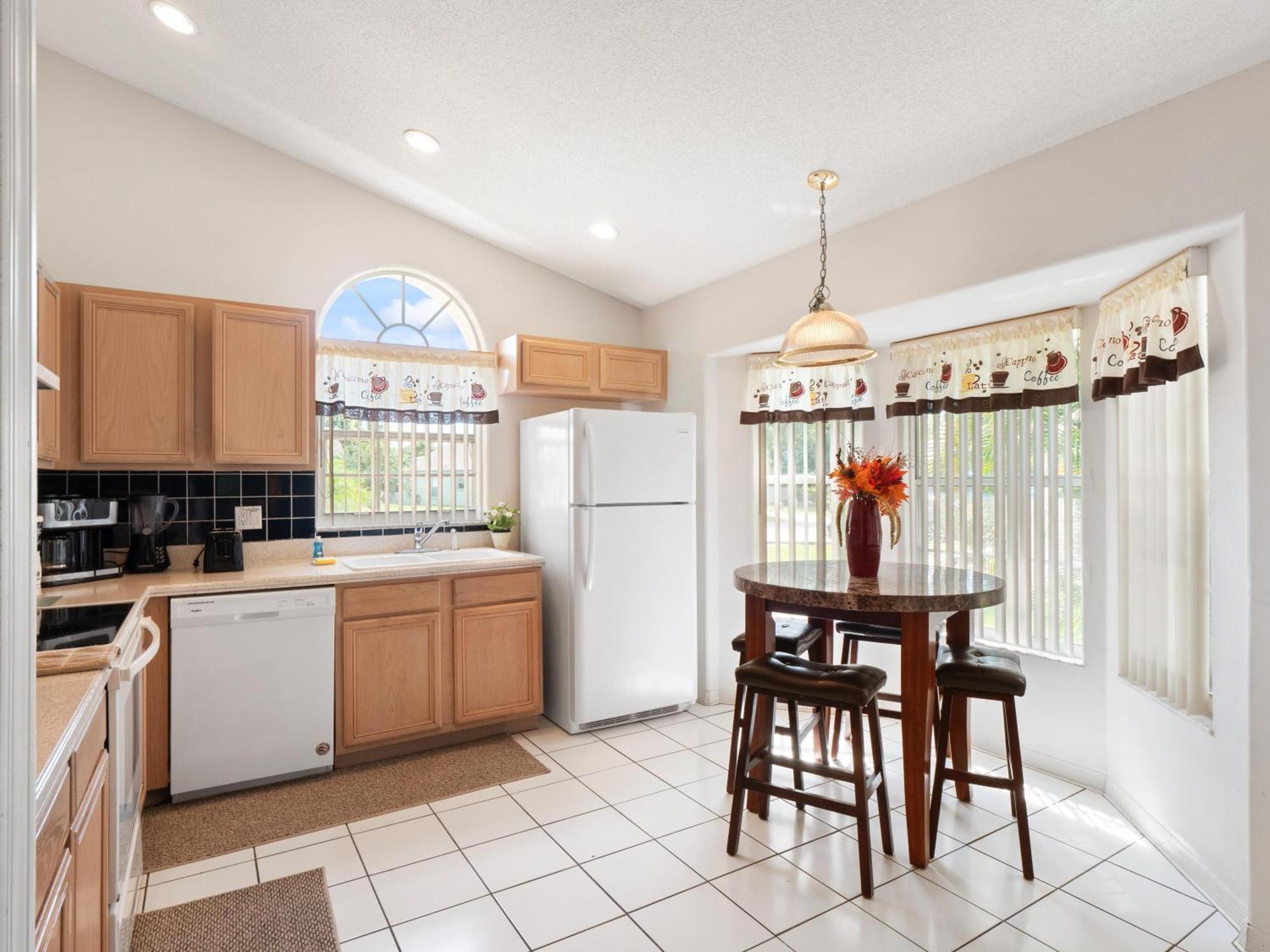 Bsv1607 - Amazing 5 Bedroom With Free Wifi And Private Pool &