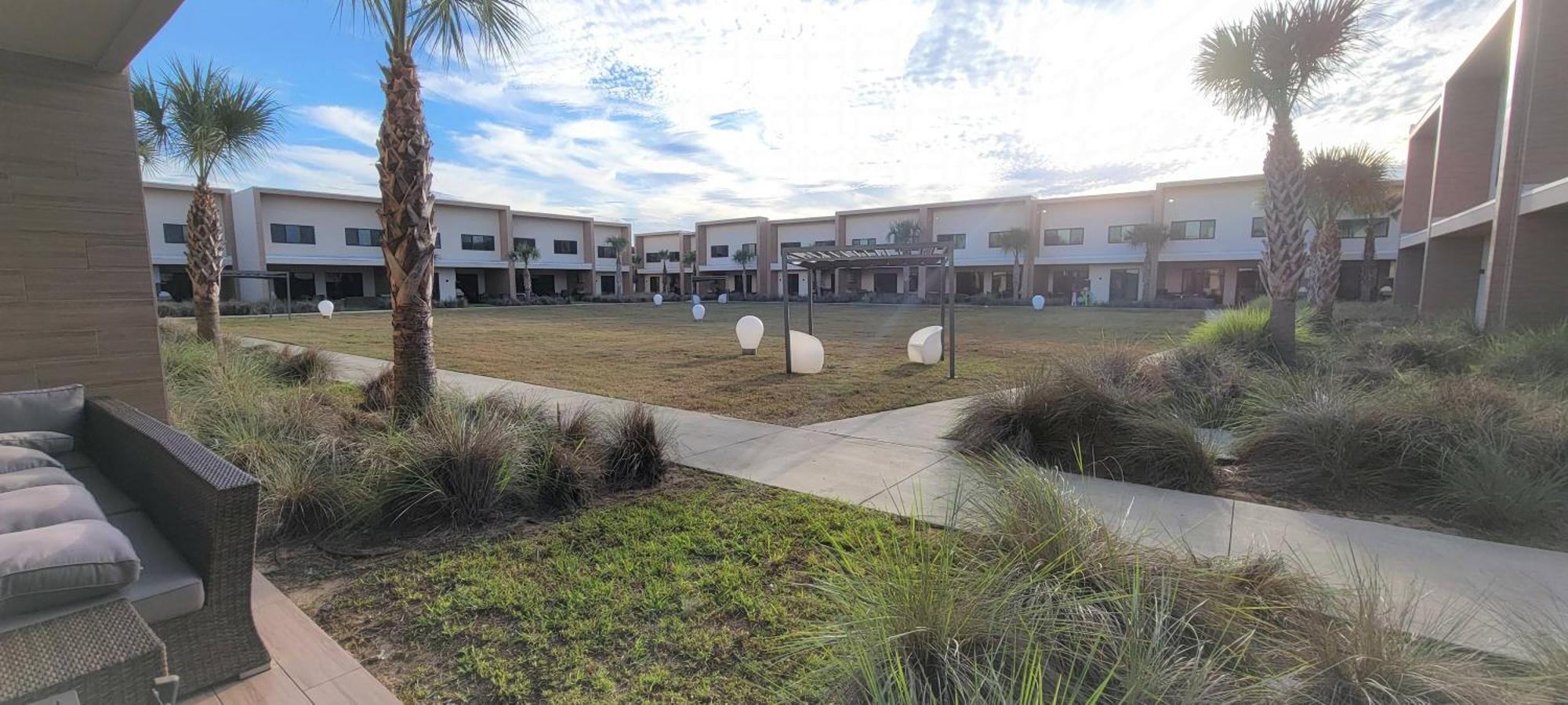 7594 Magic Village 3suites 6guets 8 Min * Orlando