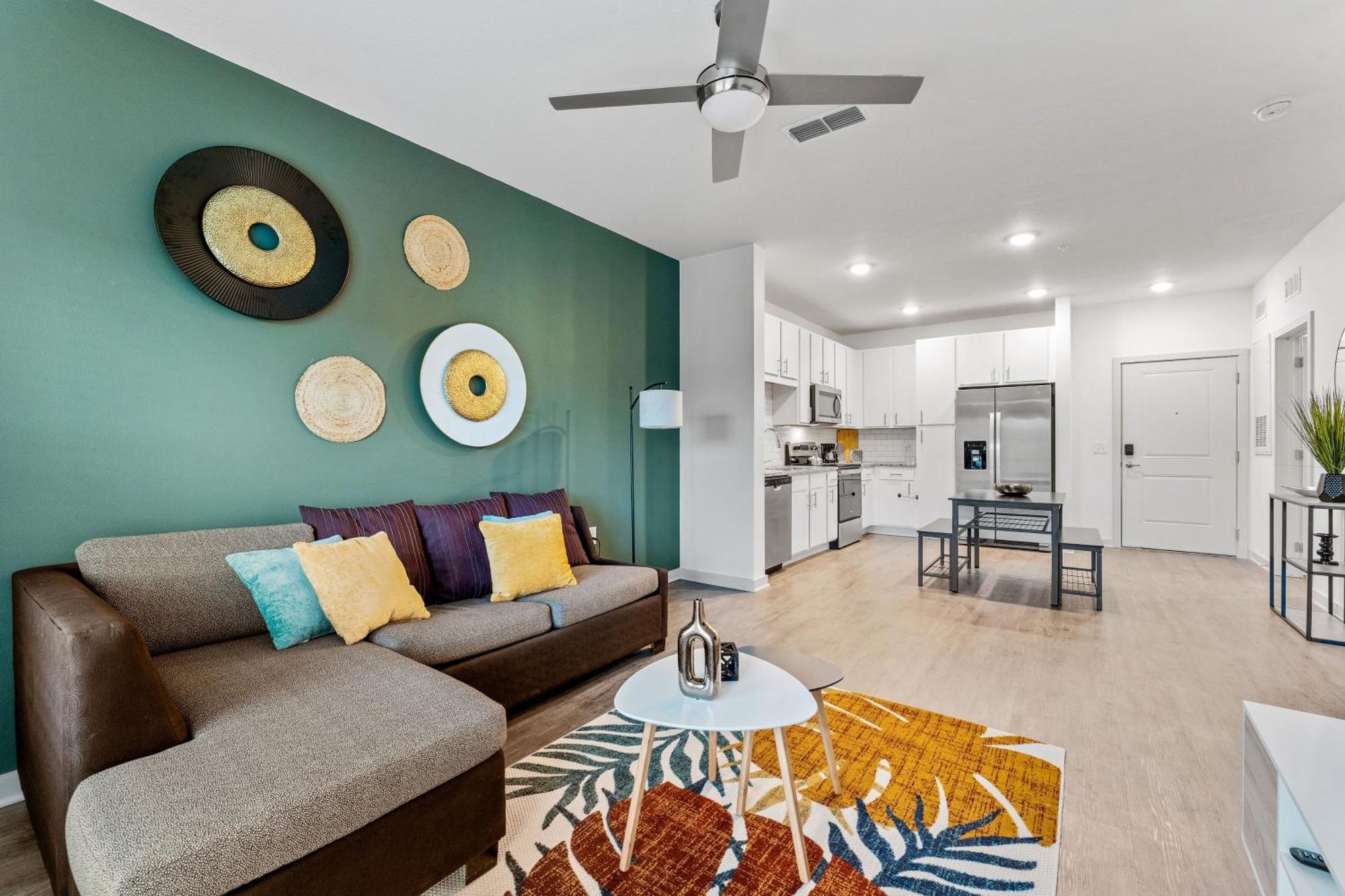 Complete ,10 Min To Parks Pets Allowed, Resort-style Amenities