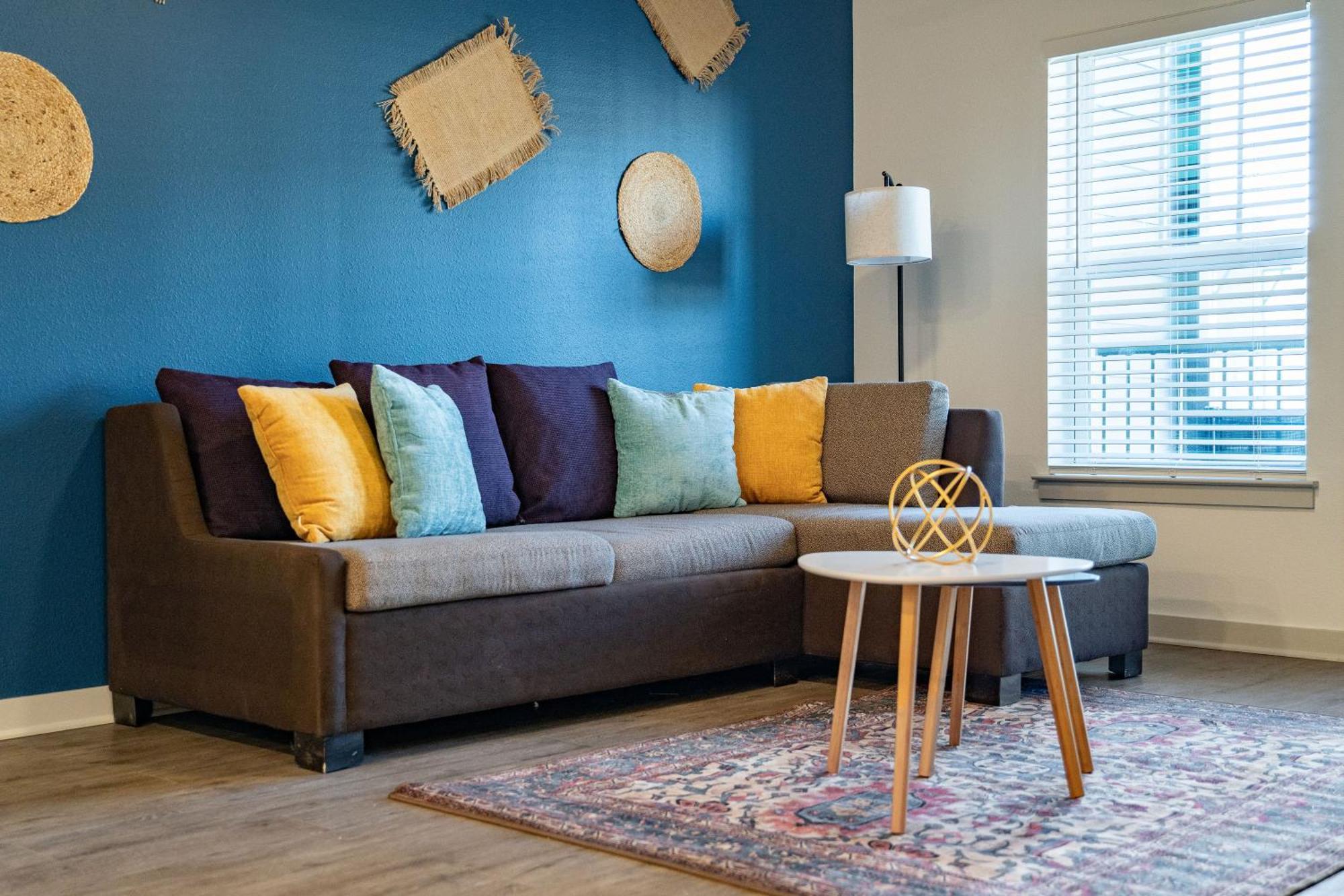 Apartment Complete Tranquil 10 Min To Parks Allows Pets, Resort-style Amenities Orlando