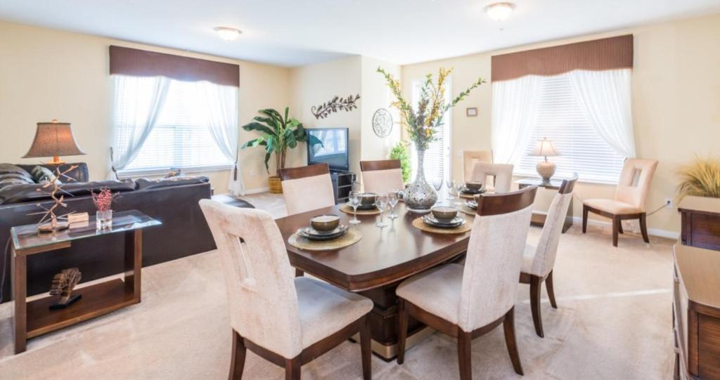 Premium View Condo, Vista Cay - 1002 Apartment *