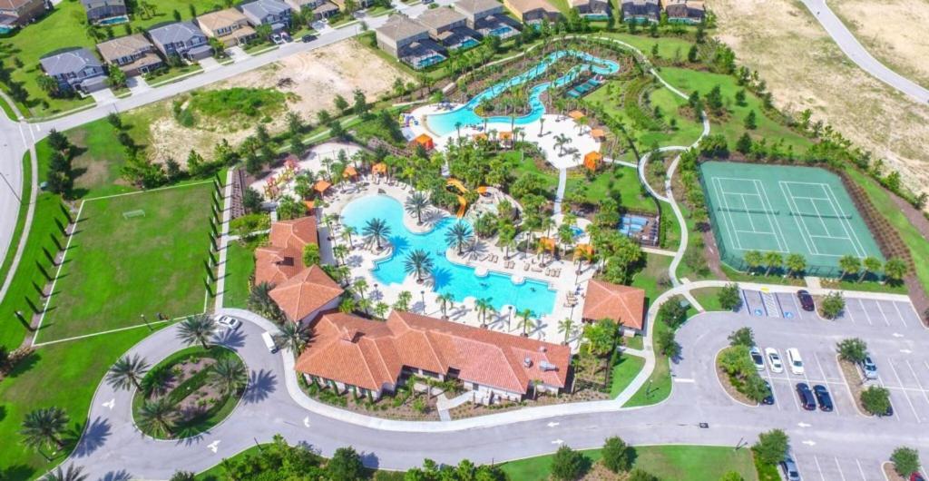 5 Bedrooms - 4,5 Bathrooms - Solterra 4618 Td Orlando