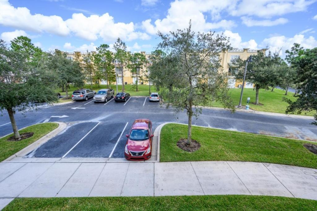 Beautiful Deluxe Condo, Vista Cay - 3015 Apartment *