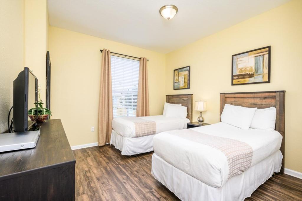 Beautiful Deluxe Condo, Vista Cay - 3015 Apartment *