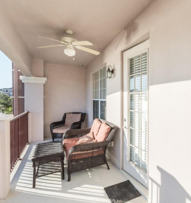 Apartment Premium View Condo, Vista Cay - 1002 *
