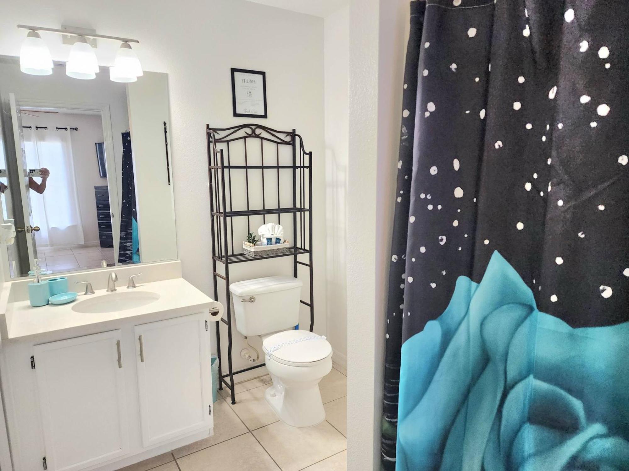 Close To Parks/amazing Private Pool