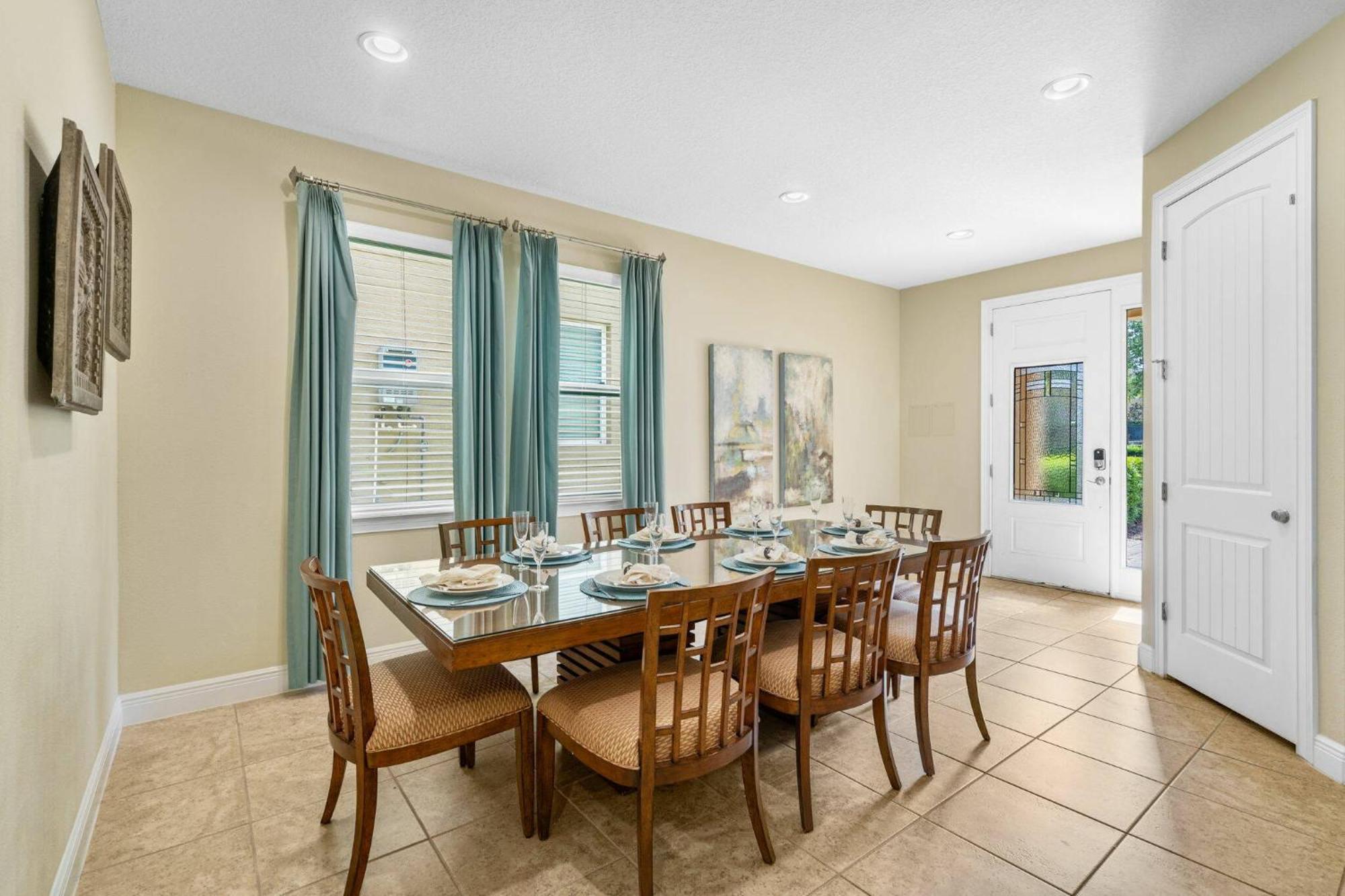 Holiday home Lovely 5 Bedroom With Pool At Encore Orlando