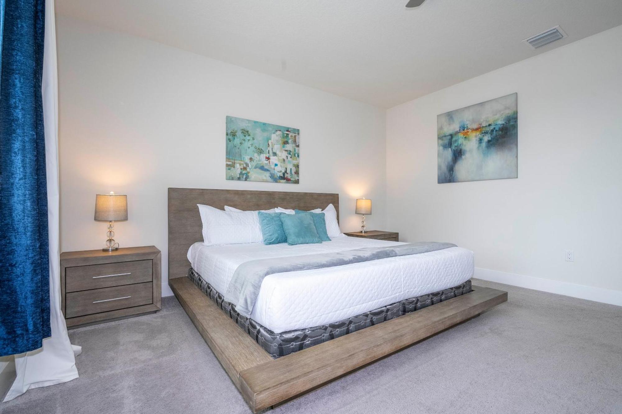 Comfortable Near & Private Pool 17414