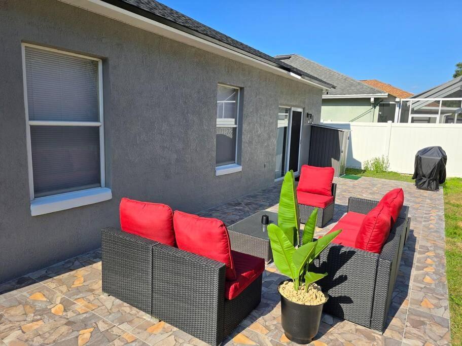 Mid-century Oasis Near