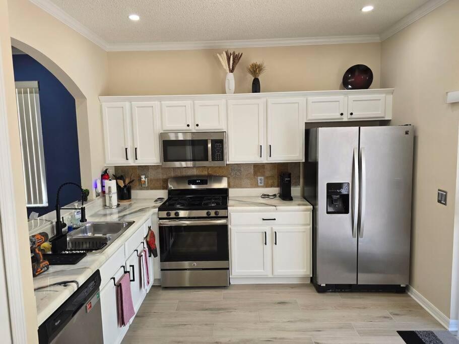 Mid-century Oasis Near *