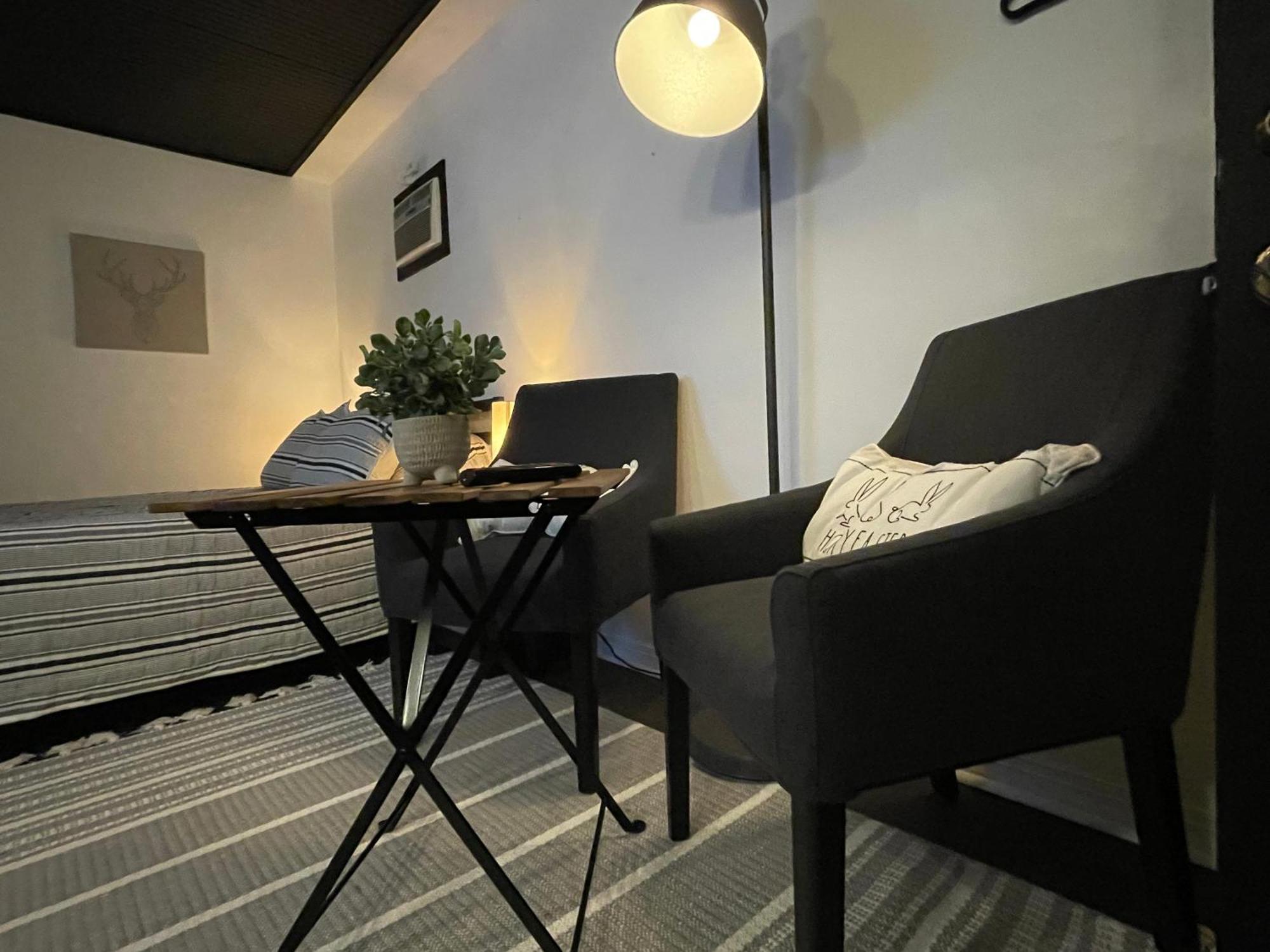 Guest house Lovely Spacious In Mills 50 District *