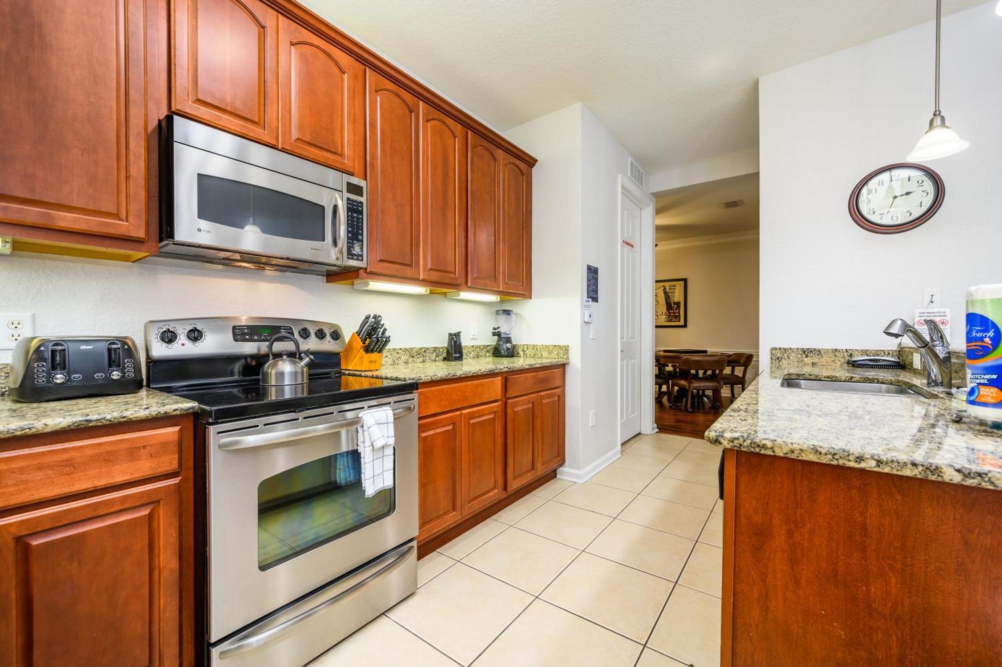 Premium View Condo, Vista Cay - 1002