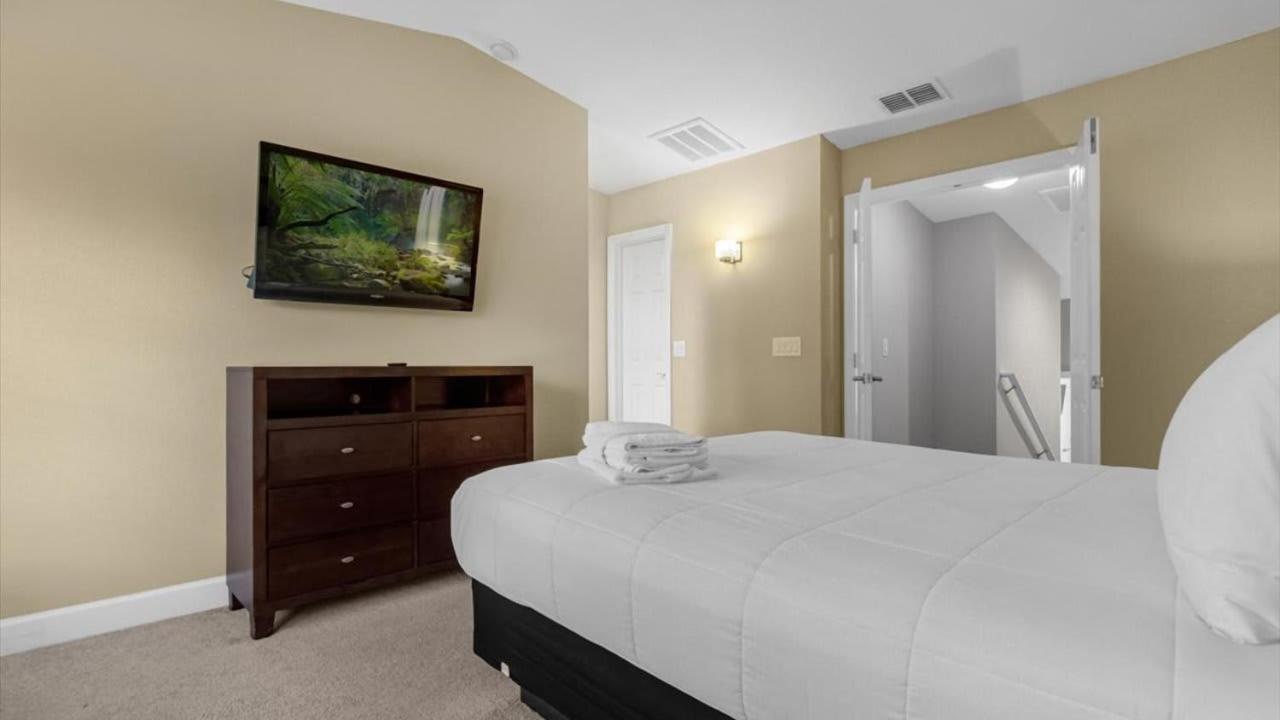 Book Your Spring Break Escape! Townhome By Disney! Holiday home