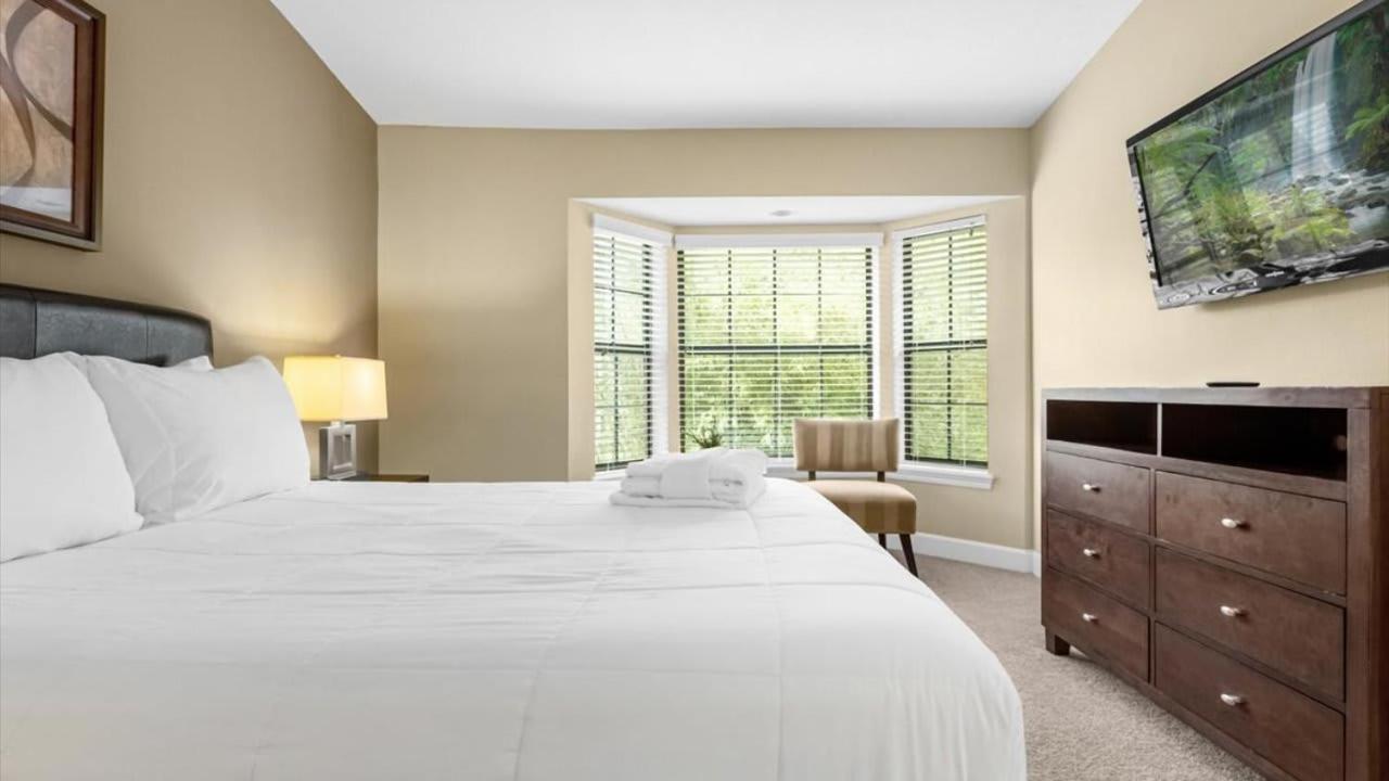 Book Your Spring Break Escape! Townhome By Disney! Holiday home *