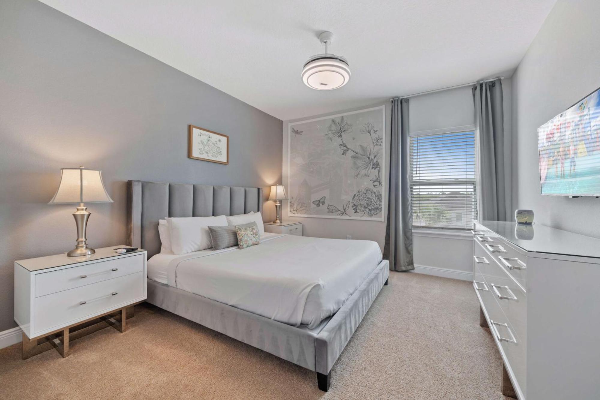 7410 Marker Avenue Holiday home *