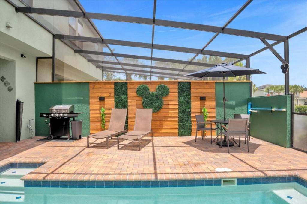 5 Bedrooms - 4,5 Bathrooms - Solterra 4618 Td