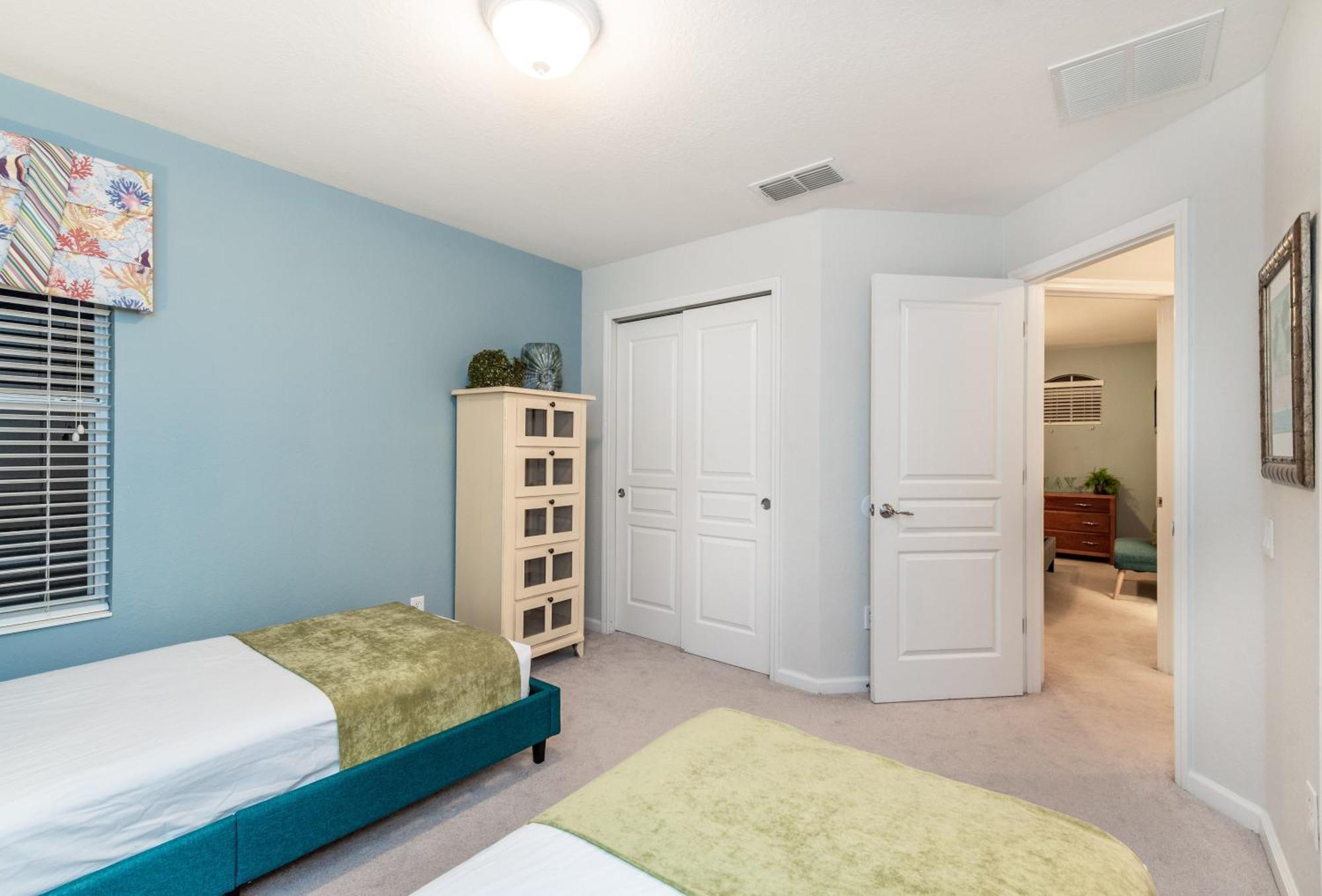 Windsor Hills 480 By