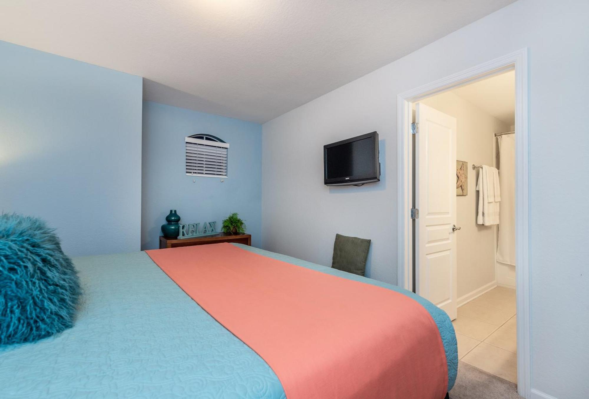 Windsor Hills 480 By
