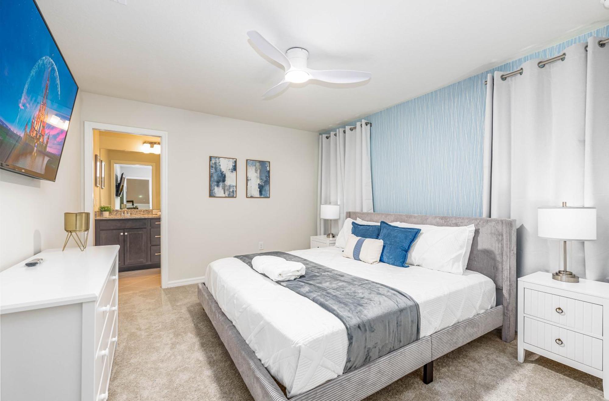 *special Offer* Brand New With Themed * Orlando