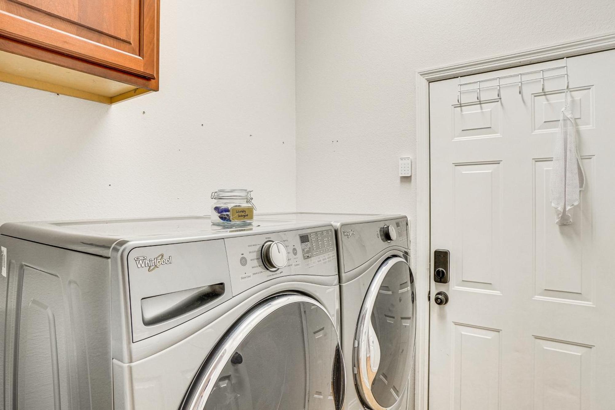 Spacious With Community Amenities! Holiday home *