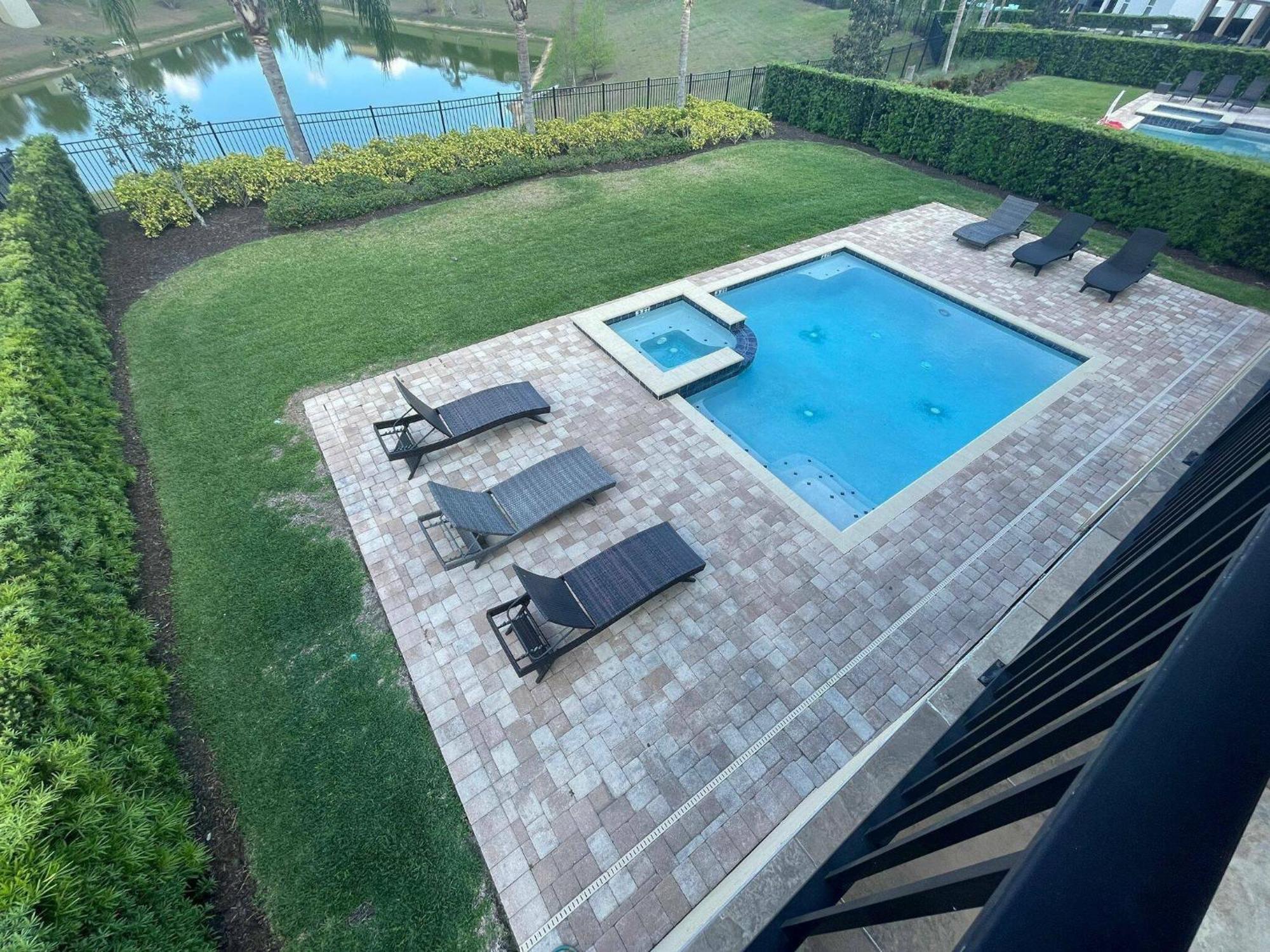 - Encore 1566 Villa Orlando