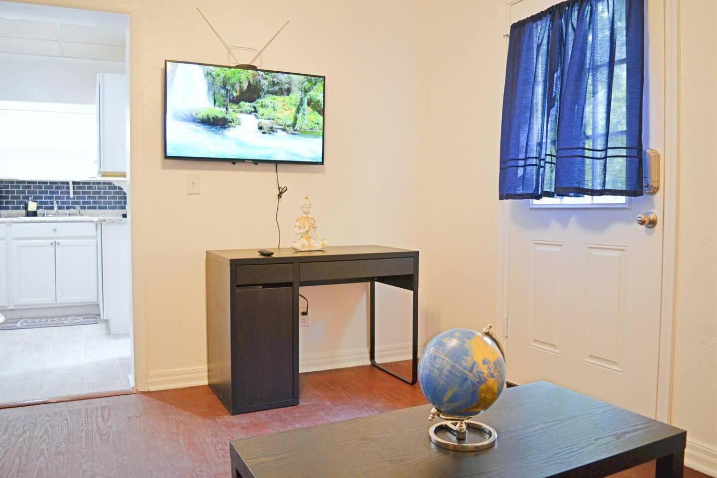2Br Getaway Pets Ok 20 Min To Airport Orlando