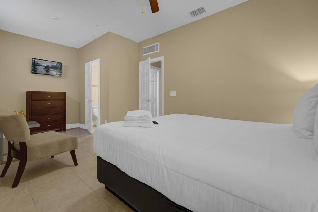 Beautiful 4br Family Townhome At Area Holiday home Orlando