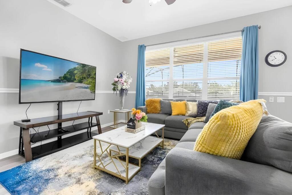 Rooftop Blissful Apartment Orlando