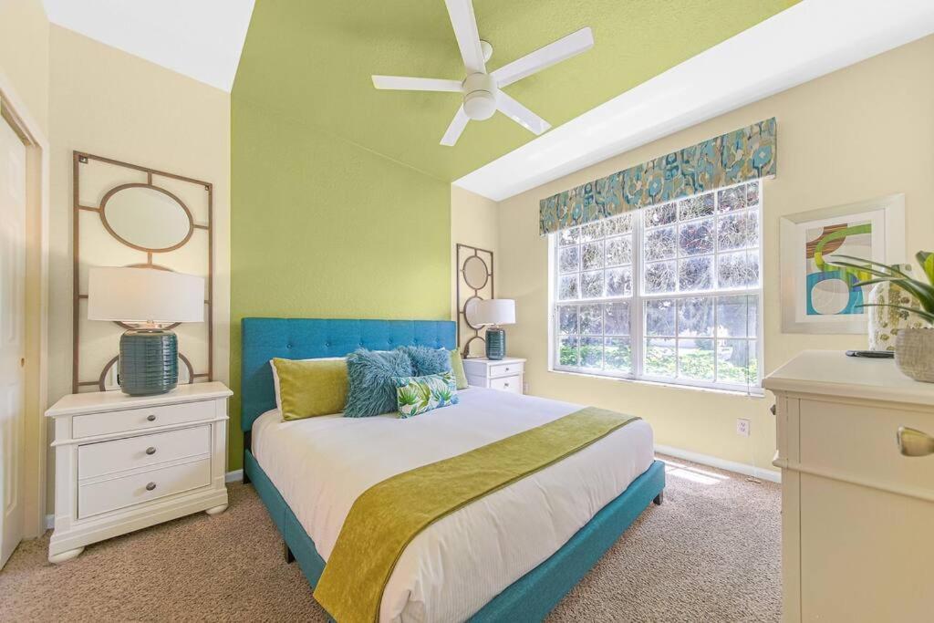 Holiday home Casa Del Sol - 5 Bed 5 Bath Windsor Hills 3 Miles From *