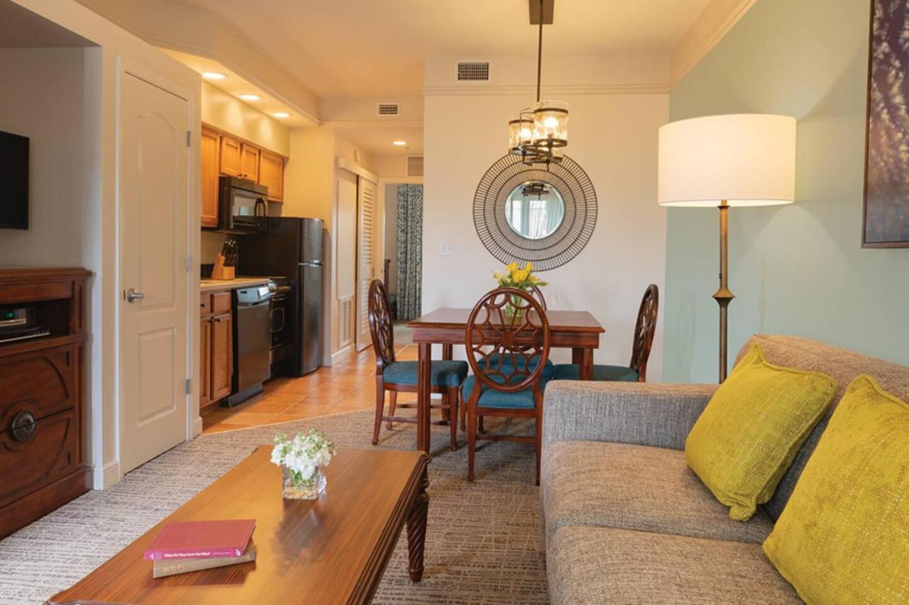 Relax After Enjoying The Parks Has To Offer In 1bd Vacation Holiday home *