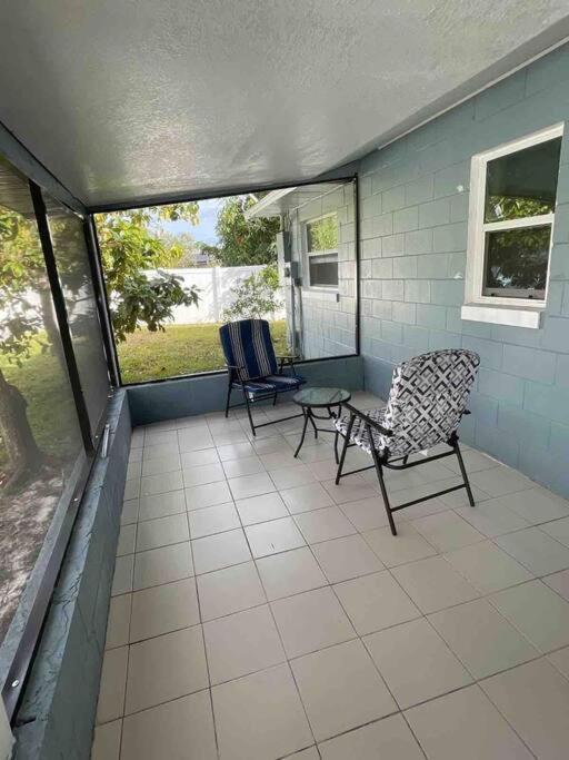 Modern 3bedroom 2 Bathroom Near Universal Holiday home