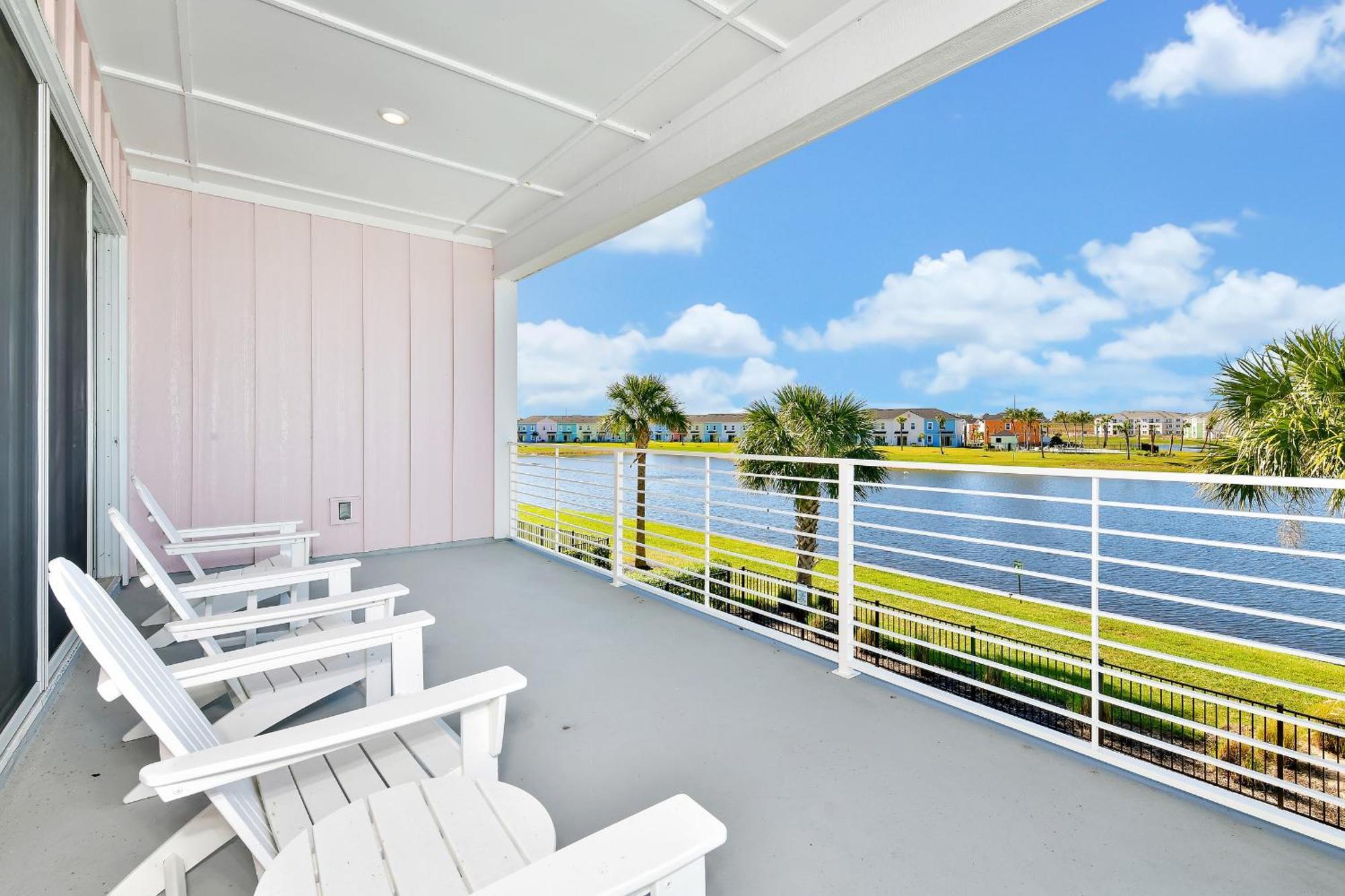 Pink Near With Margaritaville Access - 8141su Holiday home
