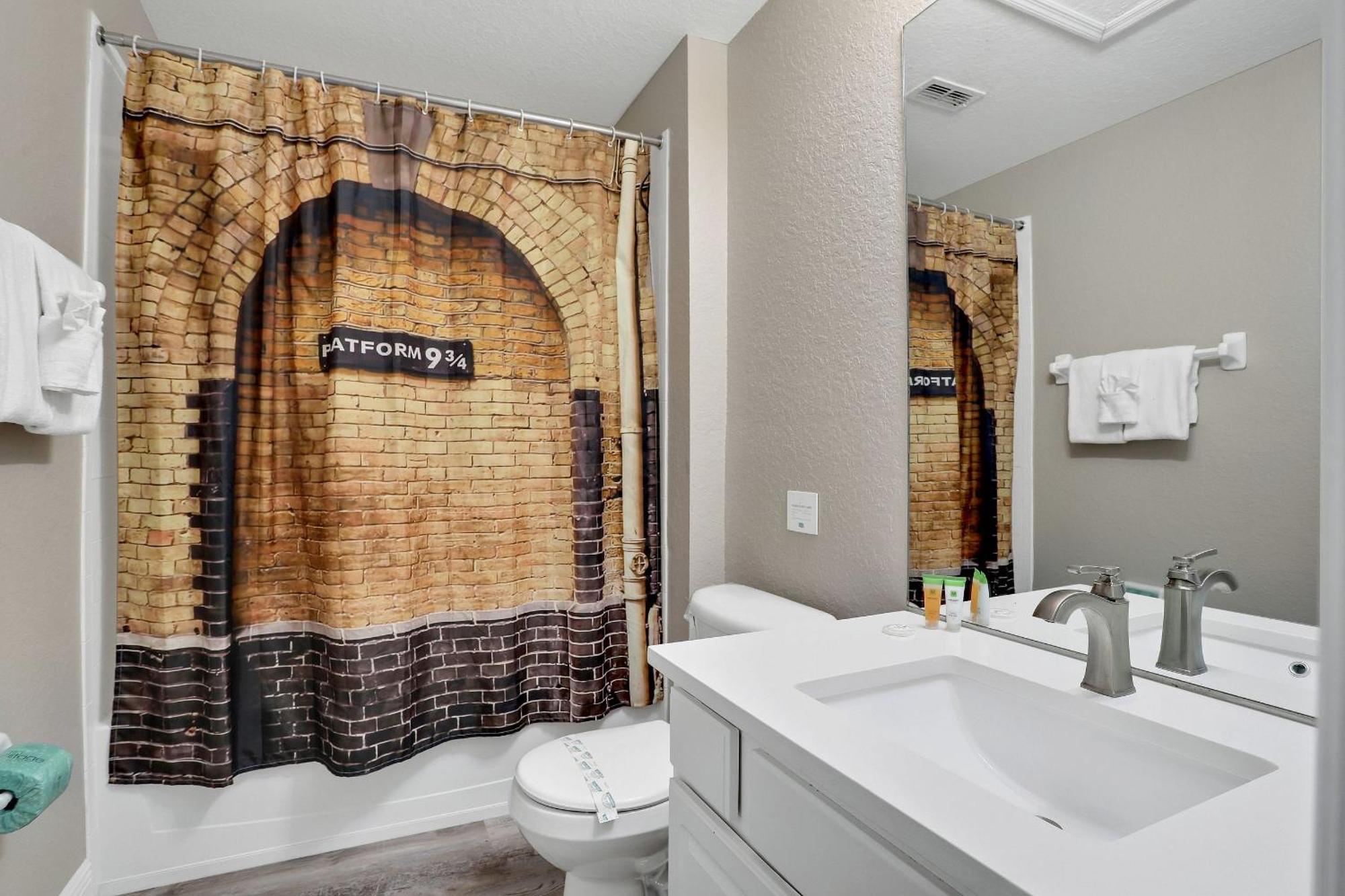 2517 - 3q3b Windsor Hills 10 Min Holiday home *