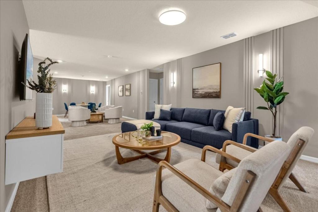 10 Bedrooms- 8 Bathrooms- Windsor Cay 16340 Sk Holiday home Orlando