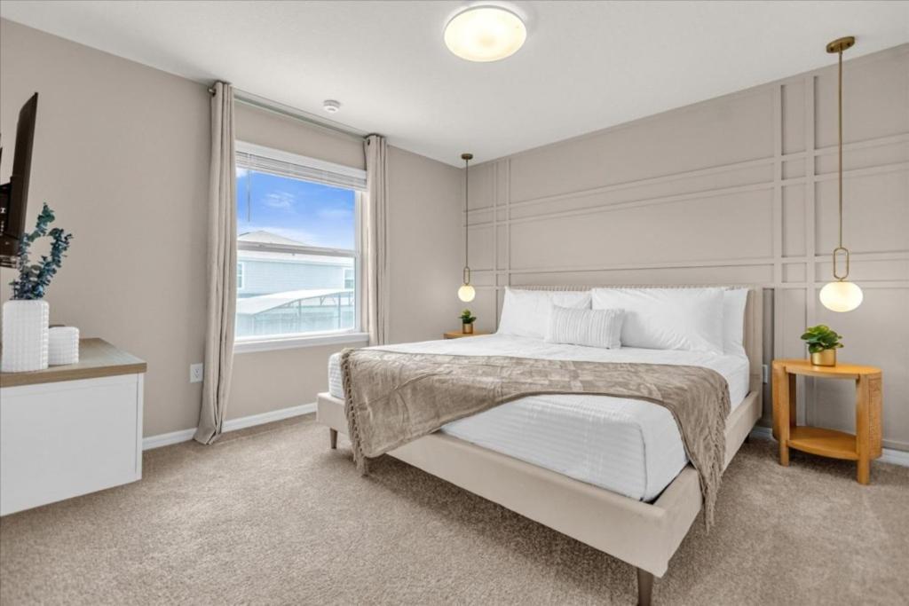 Holiday home 10 Bedrooms- 8 Bathrooms- Windsor Cay 16340 Sk Orlando