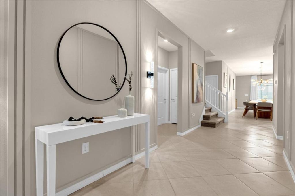 10 Bedrooms- 8 Bathrooms- Windsor Cay 16340 Sk Orlando