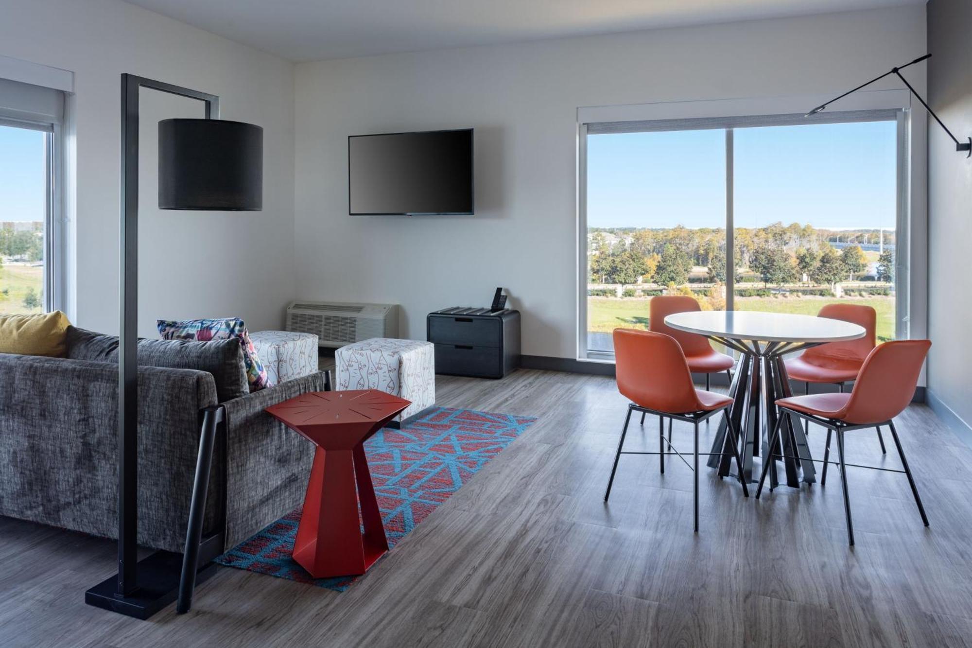 Hotel Aloft Nona