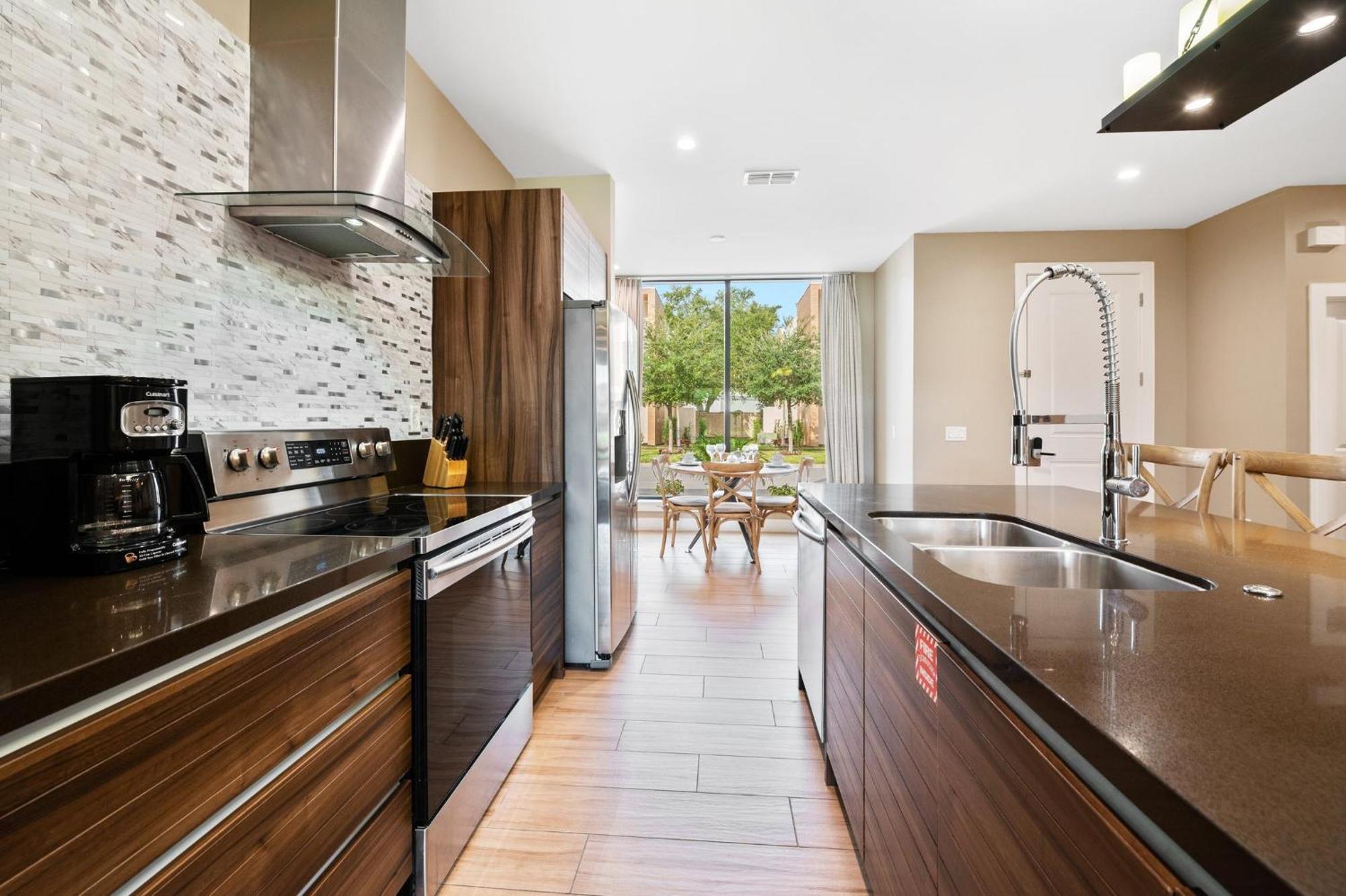 Villa Magic Village - Near - 4bdr