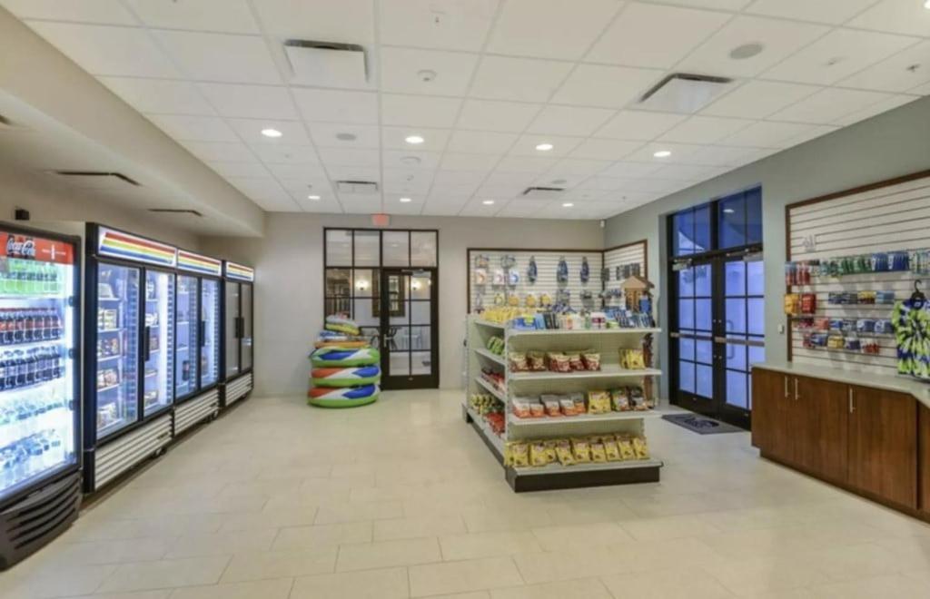Windsor At Westside 1200 By