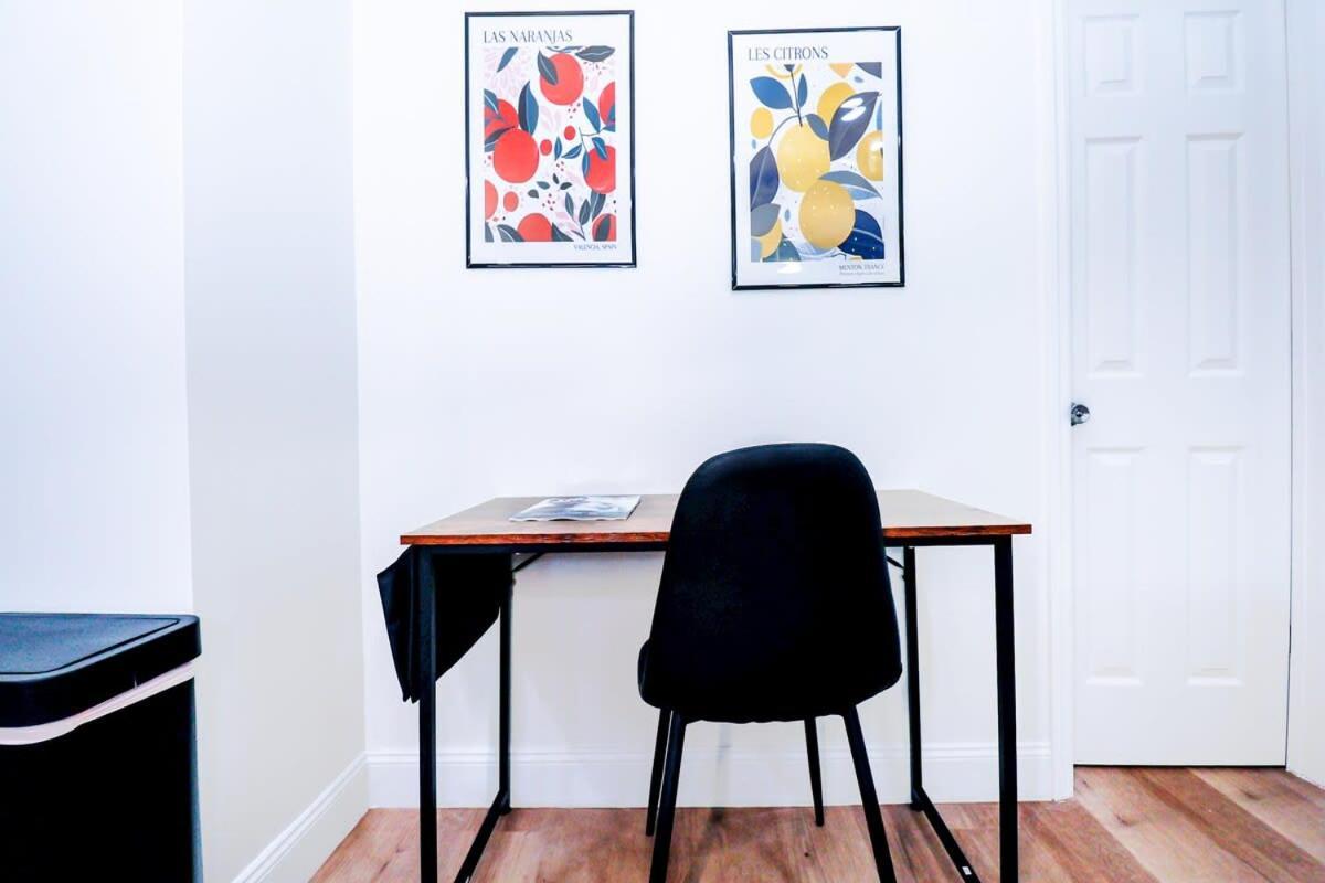Stylishaptwtrgrdnopplake&prk&yrd Apartment Orlando
